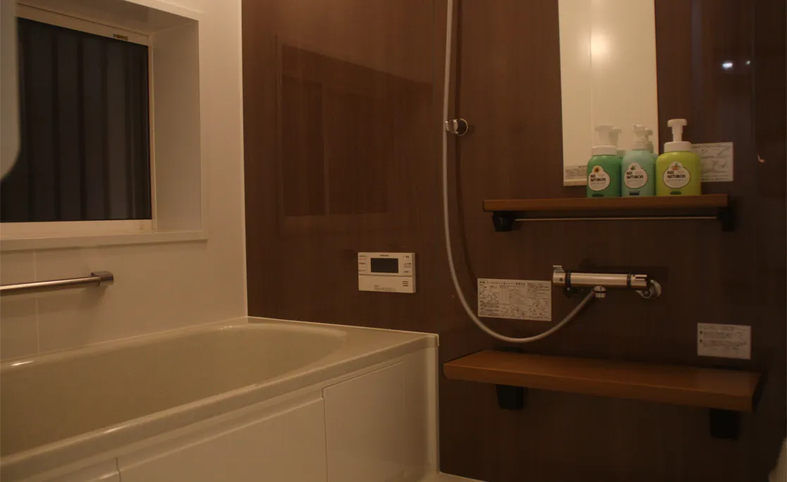 stay-slide-content__img